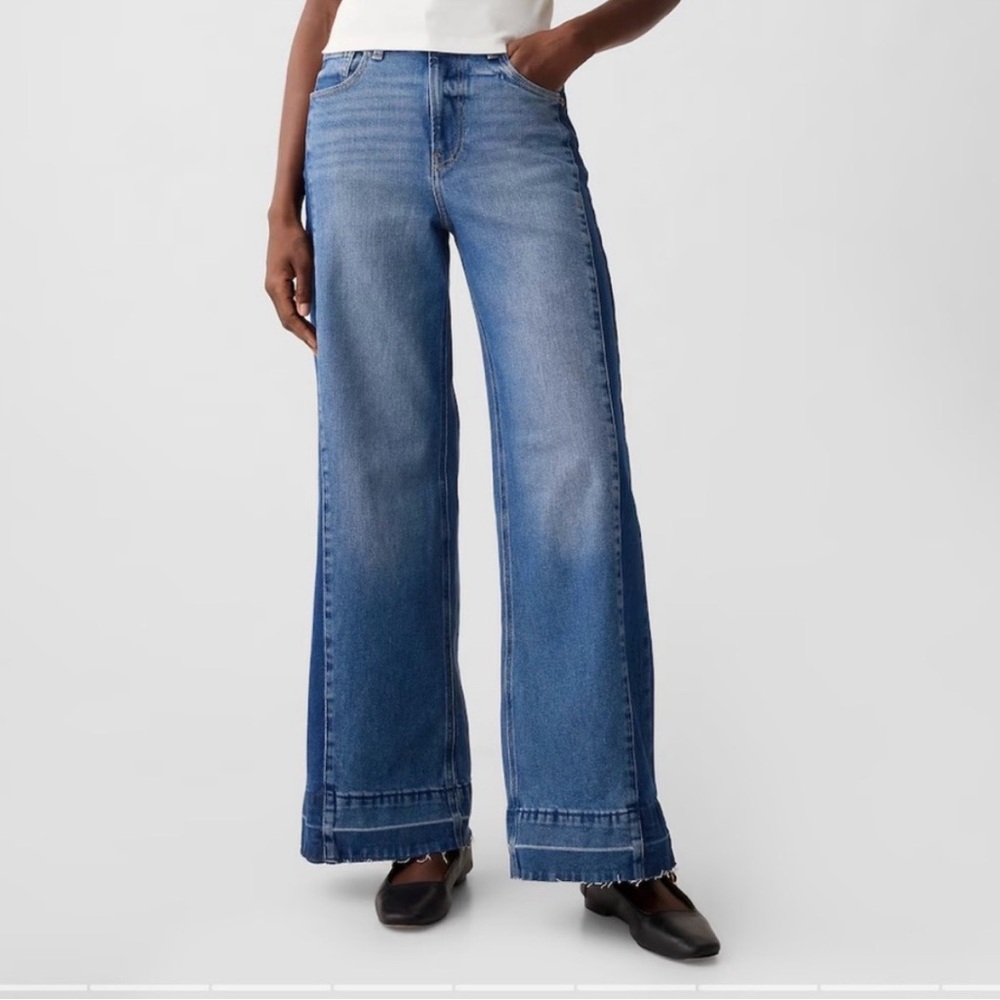 GAP High Rise Stride Wide Leg two tone jeans size 27